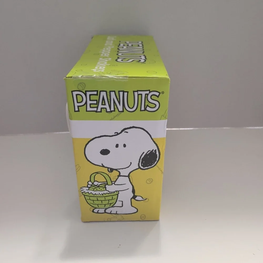 Peanuts Snoopy Woodstock Easter Salt and Pepper Shakers Set Zrike Brands NEW